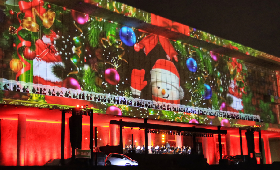Sucesso entre os paranaenses, Natal Palácio Iguaçu continua nesta sexta e sábado. Foto: José Fernando Ogura/AEN