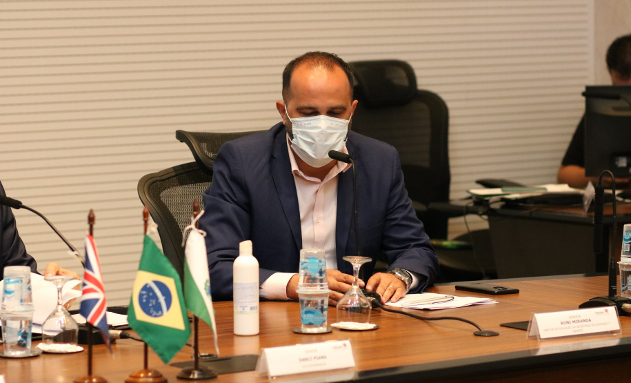 Paraná firma parceria com Governo britânico para ensino de inglês nas escolas públicas Foto: Camila Tonett/Vice-Governadoria