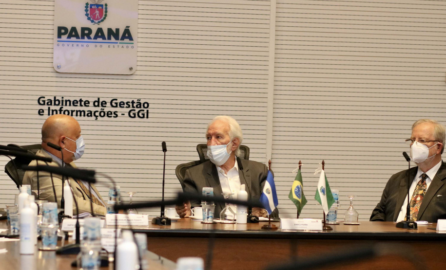 O vice-governador Darci Piana se reuniu nesta quarta-feira (24), no Palácio Iguaçu, com o novo cônsul-geral do Japão em Curitiba, Keiji Hamada. Foto:Camila Tonett/Vice-governadoria