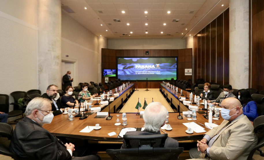 O vice-governador Darci Piana se reuniu nesta quarta-feira (24), no Palácio Iguaçu, com o novo cônsul-geral do Japão em Curitiba, Keiji Hamada. Foto:Camila Tonett/Vice-governadoria