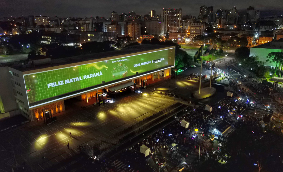 Sucesso entre os paranaenses, Natal Palácio Iguaçu continua nesta sexta e sábado. Foto: José Fernando Ogura/AEN