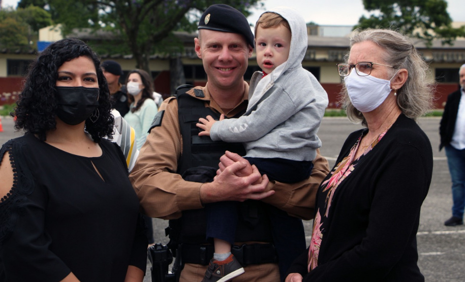 Policiais militares se formam no curso de rondas ostensivas com motocicletas. Foto:PMPR