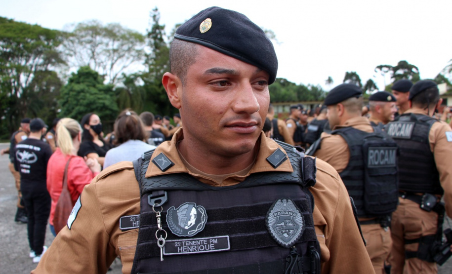 Policiais militares se formam no curso de rondas ostensivas com motocicletas. Foto:PMPR