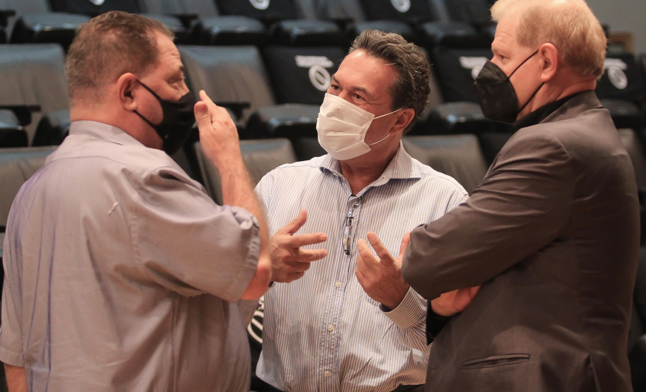 Com novos equipamentos e um aplicativo, multas ambientais passam a ser eletrônicas