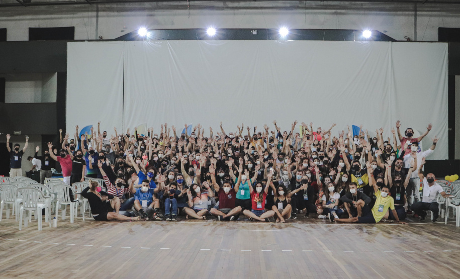 A Superintendência Geral do Esporte iniciou nesta semana o curso de formação e capacitação para 200 profissionais e acadêmicos habilitados em processo seletivo para atender a população durante a temporada de verão. O curso começou segunda-feira (22) e vai até sexta-feira (26). - Curitiba, 24/11/2021 - Foto: Thiago Chas/Paraná Esporte