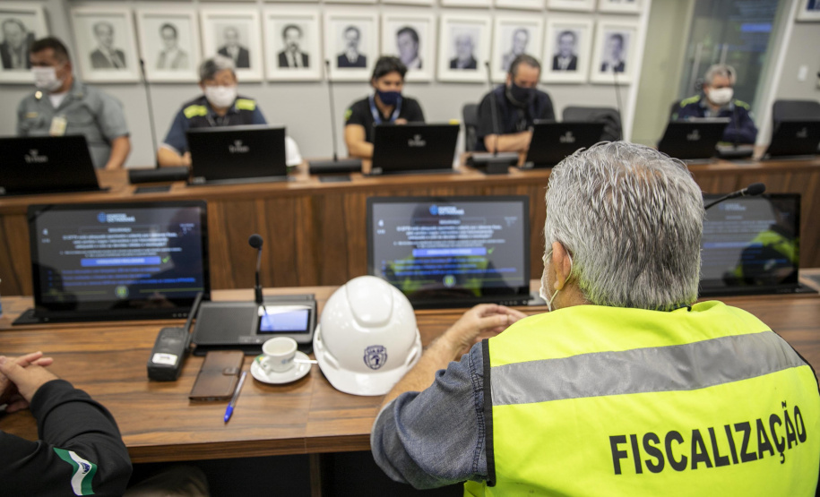 O Porto de Paranaguá foi aprovado esta semana pela auditoria da Comissão Nacional de Segurança Pública nos Portos, Terminais e Vias Navegáveis (Conportos) e terá a sua Declaração de Cumprimento (DC) sem nenhuma pendência.  - Paranaguá, 26/11/2021 - Foto: Claudio Neves/Portos do Paraná