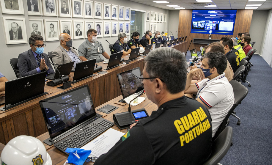 O Porto de Paranaguá foi aprovado esta semana pela auditoria da Comissão Nacional de Segurança Pública nos Portos, Terminais e Vias Navegáveis (Conportos) e terá a sua Declaração de Cumprimento (DC) sem nenhuma pendência.  - Paranaguá, 26/11/2021 - Foto: Claudio Neves/Portos do Paraná