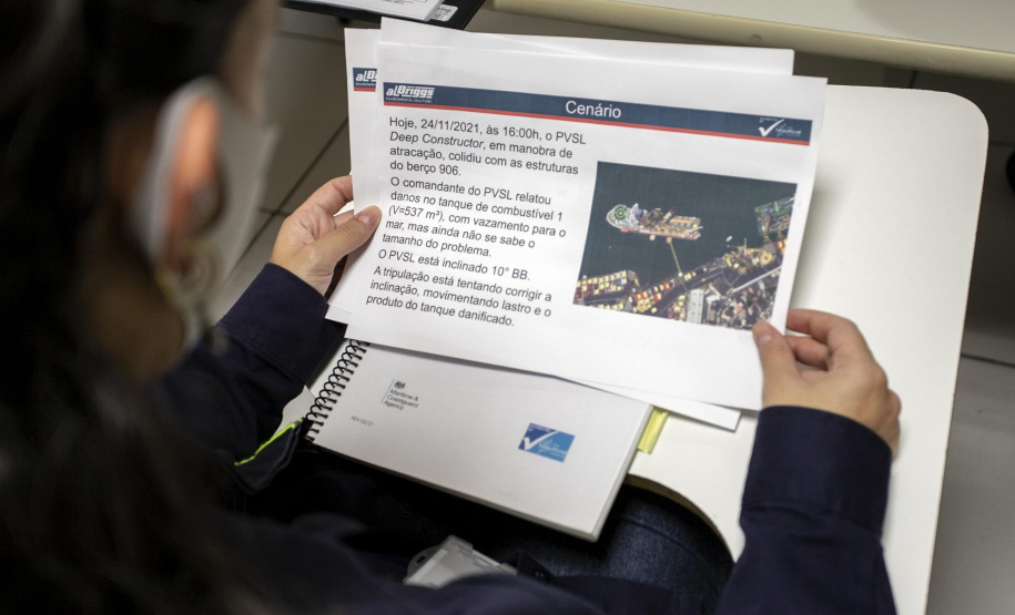 Portos do Paraná executa treinamento para gerenciamento de emergências ambientais - Paranaguá, 26/11/2021 - Foto: Claudio Neves/Portos do Paraná