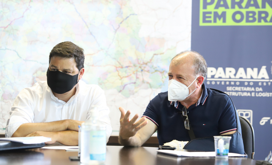 Grupo de Trabalho do Plano Estadual Ferroviário oficializa o protocolo do Estudo de Impacto Ambiental e dá entrada no pedido de Licença Prévia. Foto: Rodrigo Felix Leal/SEIL