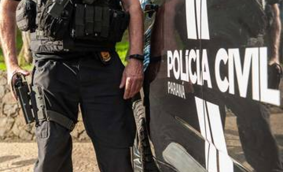 A Polícia Civil do Paraná (PCPR) alerta mulheres para a importância da manutenção da denúncia contra agressores e o comparecimento à delegacia, quando chamada, durante a investigação. O registro da ocorrência é o primeiro passo para a instauração de um inquérito, mas a colaboração da vítima é necessária para a completa conclusão de um procedimento de polícia judiciária. - Foto: Fábio Dias/PCPR