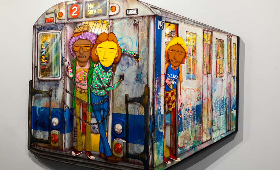 A vida e a obra dos artistas Gustavo e Otávio Pandolfo, OSGEMEOS, é o tema do catálogo lançado pelo Museu Oscar Niemeyer (MON) e disponível na MON Loja. A exposição ?OSGEMEOS: Segredos? está atualmente em cartaz no Museu. -  Curitiba, 29/11/201 - Foto: Eduardo A.Cruz