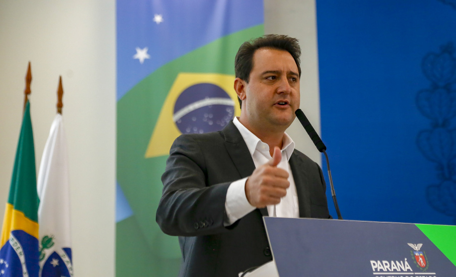 Governador lança Paraná Solidário, pacote que amplia os benefícios sociais do Estado