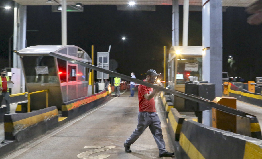 Praça de pedágio mais cara do país é uma das primeiras a ter a cobrança encerrada no Paraná