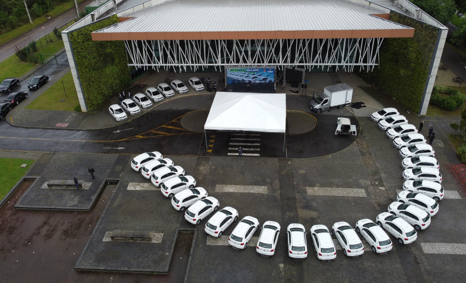 Governador entrega 40 carros para reforçar atendimento da Saúde em CuritibaFoto: Jonathan Campos/AEN