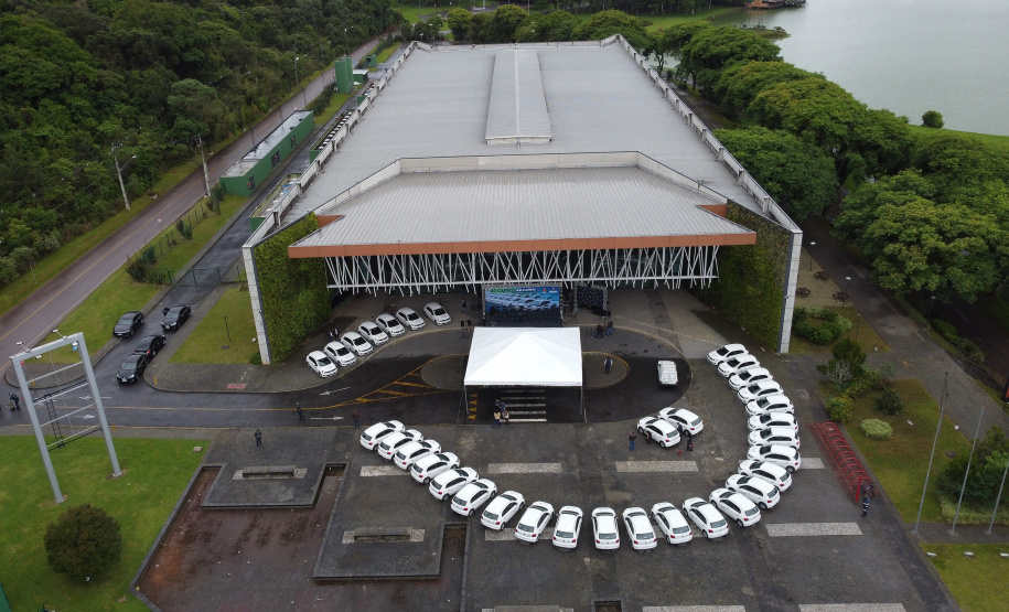 Governador entrega 40 carros para reforçar atendimento da Saúde em CuritibaFoto: Jonathan Campos/AEN