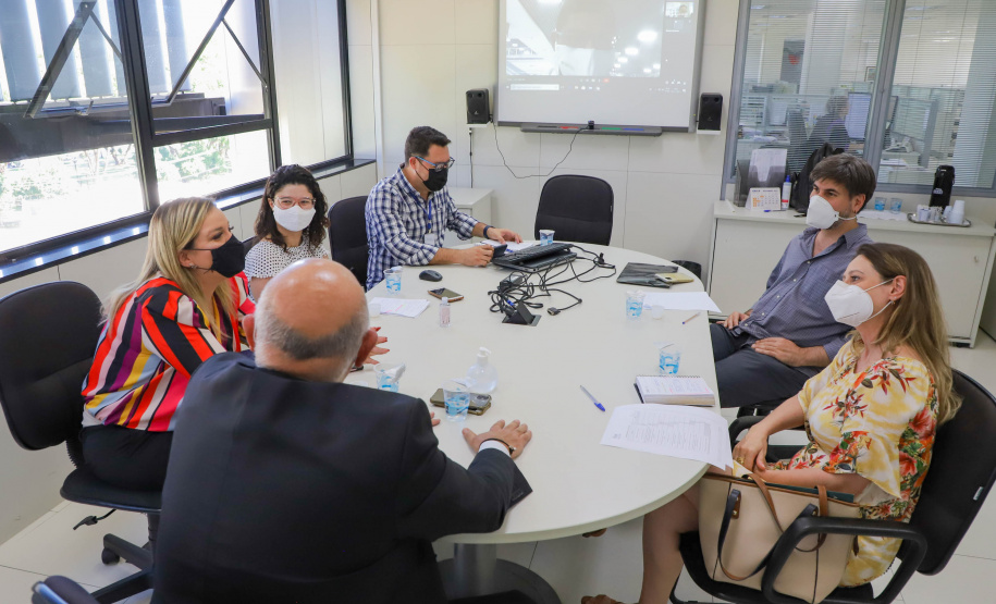 Reunião Nova Ferroste no Palacio das Araucarias.