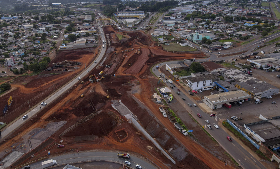 Após um ano de obra, Trevo Cataratas chega a 40% de execução em Cascavel