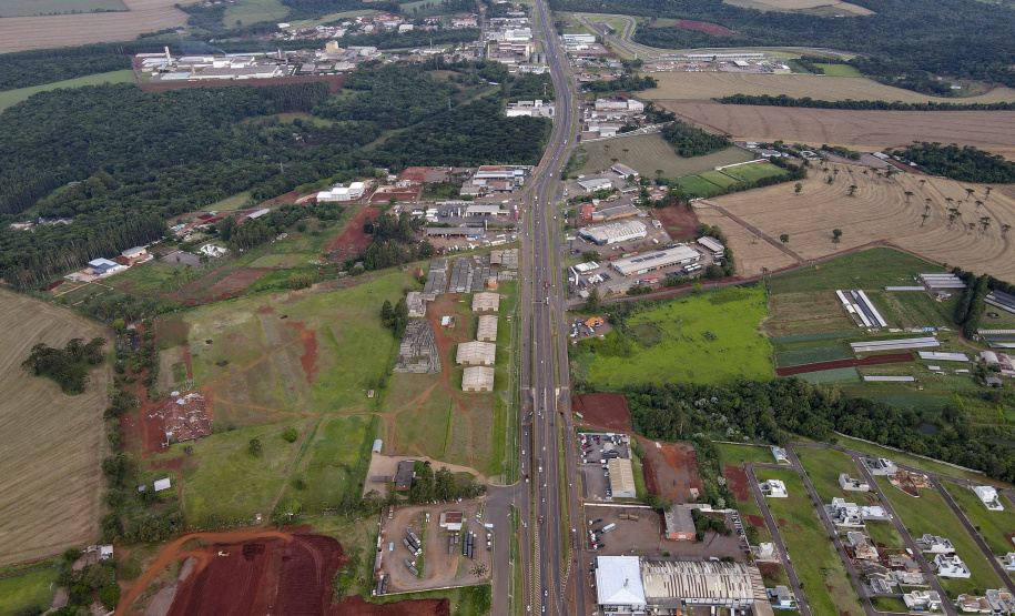 Após um ano de obra, Trevo Cataratas chega a 40% de execução em Cascavel