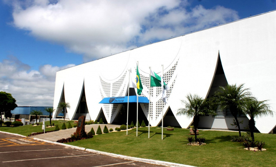 Pesquisador da Unioeste usa algoritmos para melhorar o desempenho de redes de transmissão de dados - Cascavel, 10/11/2021 - Foto: Unioeste