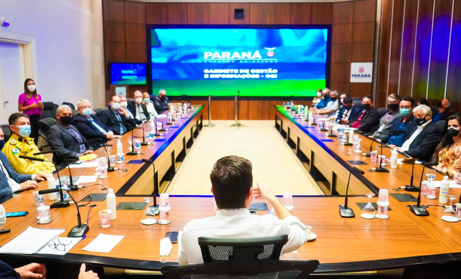 Estado avança na desburocratização e estenderá o programa Descomplica para os municípios. Foto: Guilherme Flores/Casa Civil