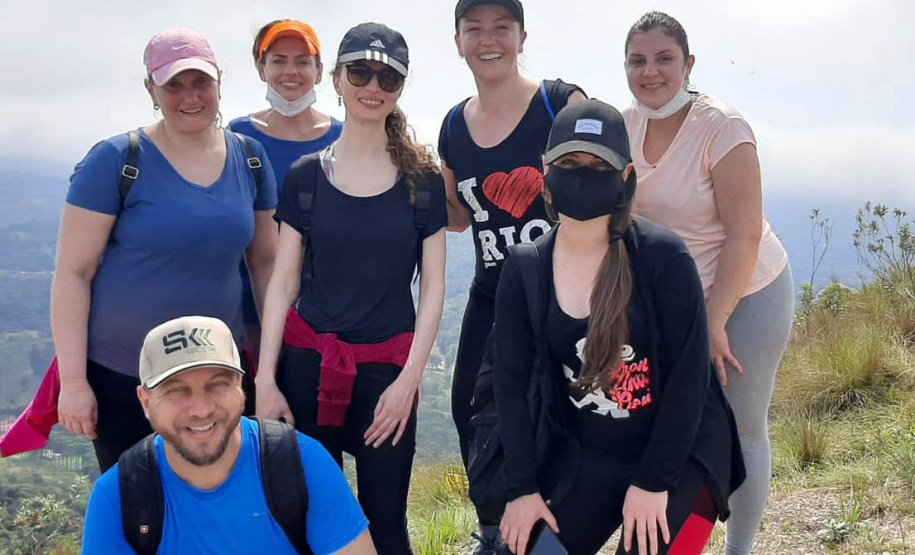 CGE se inspira na Dinamarca para unir ética, solidariedade e exercício físico - DESAFIO – Foi proposto aos servidores da CGE percorrerem simbolicamente os 10.734 quilômetros que separam Curitiba de Copenhague. Eles se comprometeram a caminhar, correr, pedalar ou fazer qualquer atividade física, que é convertida em quilômetros por um aplicativo de celular. Perto de 70% dos servidores da Controladoria-Geral aderiram à iniciativa. - Curitiba, 12/11/2021 - Foto: CGE