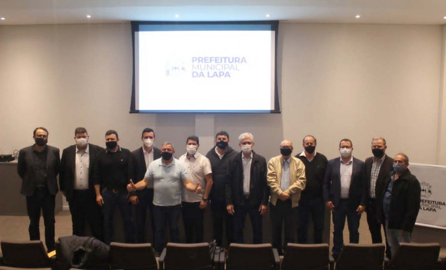 O investimento em pesquisa, em assistência técnica e extensão rural está colaborando para tornar a Lapa referência na fruticultura. A Estação Experimental do Instituto de Desenvolvimento Rural do Paraná Iapar-Emater (IDR-Paraná) no município alia tecnologia a boas práticas, e agora busca fortalecer o laço com outras cidades para incentivar a produção regional.Foto: Gisele Barão/SEAB