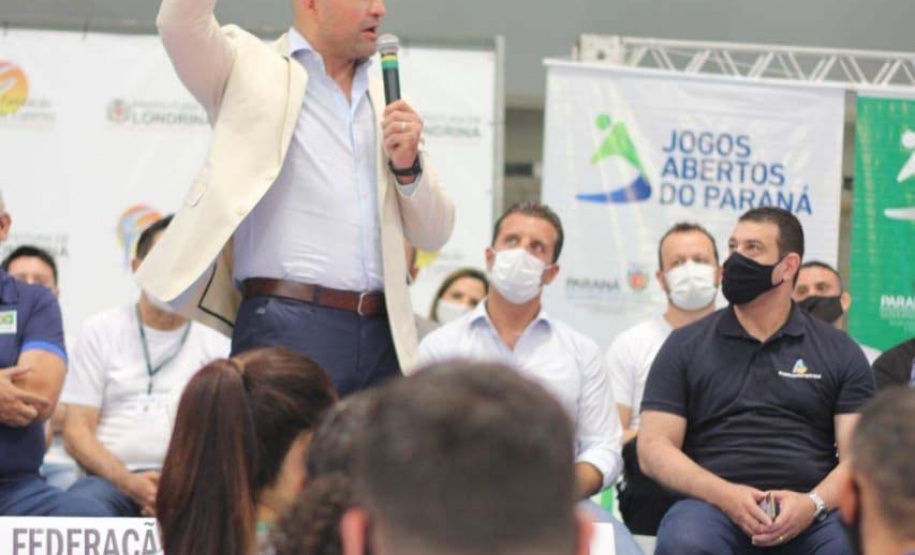 Pioneiro no País, Paraná Combate recebe campeão mundial e encerra com sucesso a primeira edição