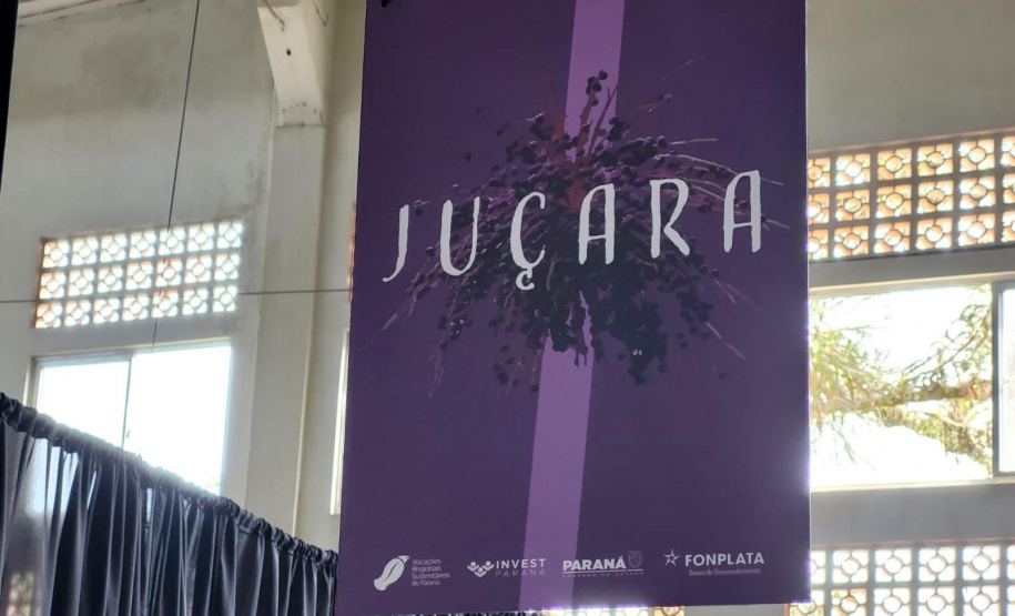 Em seis salas de oficinas, no município de Morretes, o projeto piloto VRS Mata Atlântica reuniu, nesta quinta e sexta-feira (25 e 26), mais de 50 produtores rurais e representantes de pupunha, banana, mandioca, juçara, frutos sazonais do Litoral, e operadores e prestadores de serviços do turismo. Eles são representantes dos municípios de Guaraqueçaba, Morretes e Antonina. - Antonina, 26/11/2021 - Foto: Investe Paraná