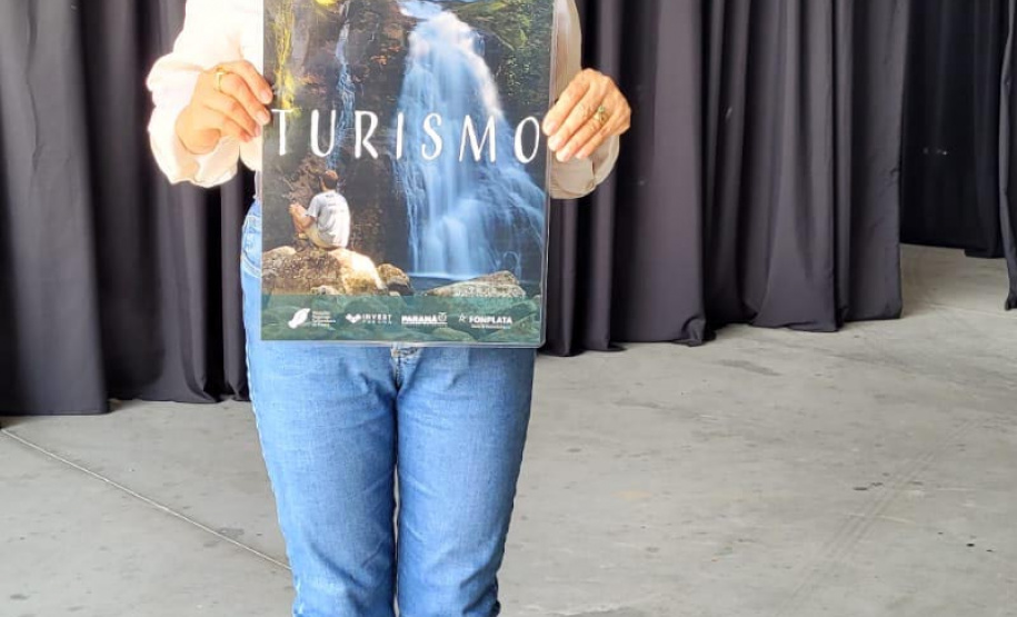 Em seis salas de oficinas, no município de Morretes, o projeto piloto VRS Mata Atlântica reuniu, nesta quinta e sexta-feira (25 e 26), mais de 50 produtores rurais e representantes de pupunha, banana, mandioca, juçara, frutos sazonais do Litoral, e operadores e prestadores de serviços do turismo. Eles são representantes dos municípios de Guaraqueçaba, Morretes e Antonina. - Antonina, 26/11/2021 - Foto: Investe Paraná