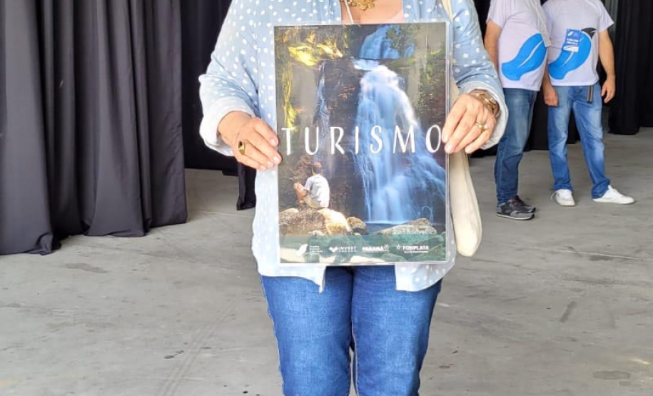 Em seis salas de oficinas, no município de Morretes, o projeto piloto VRS Mata Atlântica reuniu, nesta quinta e sexta-feira (25 e 26), mais de 50 produtores rurais e representantes de pupunha, banana, mandioca, juçara, frutos sazonais do Litoral, e operadores e prestadores de serviços do turismo. Eles são representantes dos municípios de Guaraqueçaba, Morretes e Antonina. - Antonina, 26/11/2021 - Foto: Investe Paraná