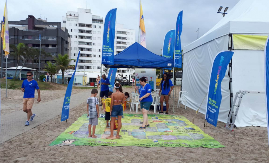 Atividades do Detran no Verão Paraná do Litoral incluem educação e serviços