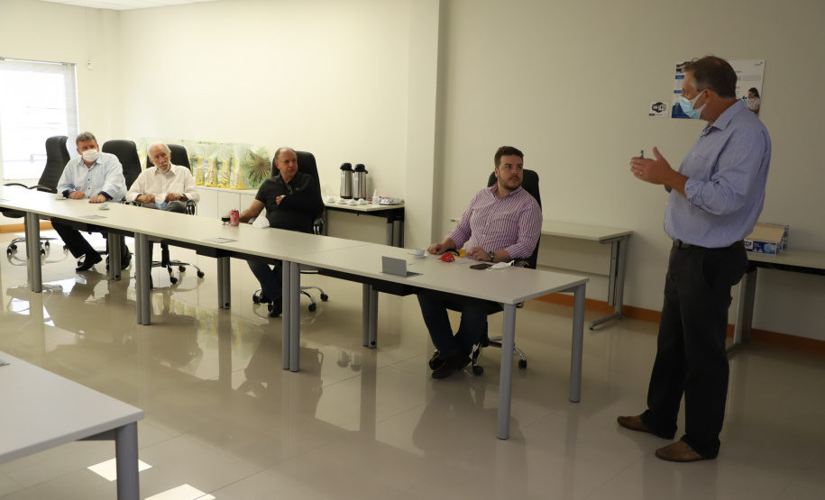 O vice-governador Darci Piana visita a Escola Especial Raio de Luz e a empresa Sepac em Mallet, nesta quarta-feira (1)