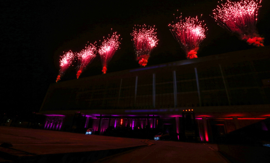 Espetáculo Natal do Palácio encanta novamente o público curitibano