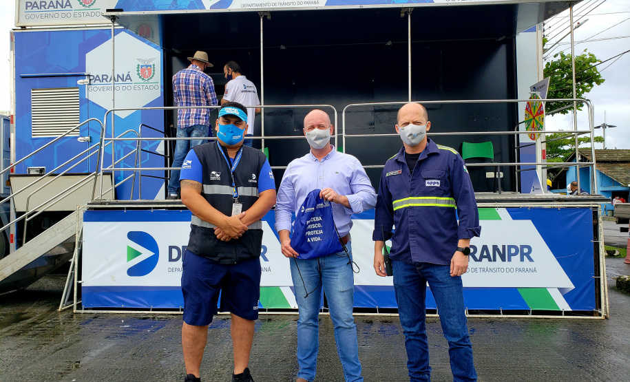 Porto em Ação presta serviços a mais de 200 caminhoneiros no Pátio de TriagemPorto em Ação presta serviços a mais de 200 caminhoneiros no Pátio de Triagem