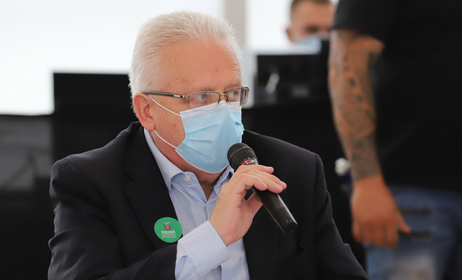 O governador Carlos Massa Ratinho Junior participa nesta quinta-feira(9), de reuniao do comitê de ESG no Palacio Iguaçu - 09/12/2021 - Foto: Geraldo Bubniak/AEN