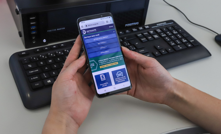 Detran-PR lança campanha para divulgar o portal que facilita acesso aos serviços
