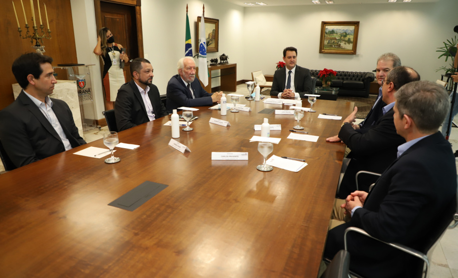 Com apoio do Estado, DAF confirma investimento de R$ 395 milhões em fábrica de Ponta Grossa