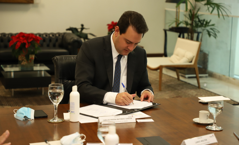 Com apoio do Estado, DAF confirma investimento de R$ 395 milhões em fábrica de Ponta Grossa