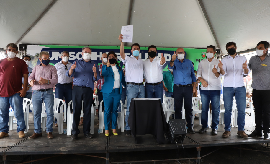 Governador assina ordem de serviço para duplicação da PR-445 entre Mauá da Serra e Lerroville