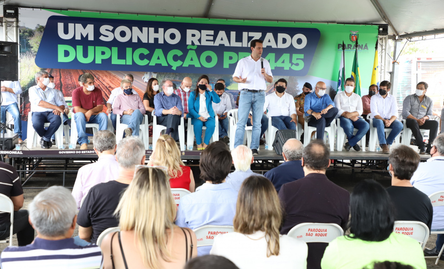 Governador assina ordem de serviço para duplicação da PR-445 entre Mauá da Serra e Lerroville