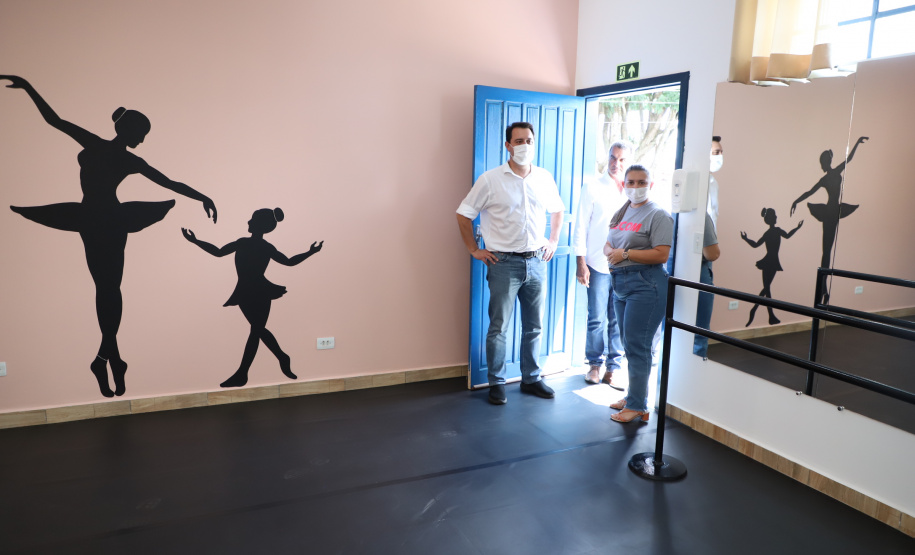 O governador Carlos Massa Ratinho Junior inaugurou nesta sexta-feira (17) o novo Hospital Juarez Barreto, no município de Faxinal, no Vale do Ivaí, após obras de ampliação. - Faxinal, 17/12/2021 - Foto: Ari Dias