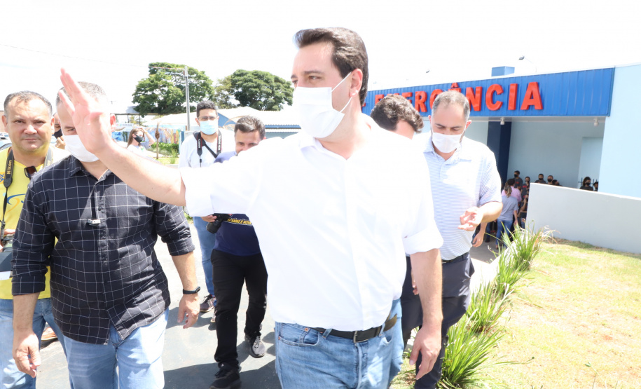O governador Carlos Massa Ratinho Junior inaugurou nesta sexta-feira (17) o novo Hospital Juarez Barreto, no município de Faxinal, no Vale do Ivaí, após obras de ampliação. - Faxinal, 17/12/2021 - Foto: Ari Dias
