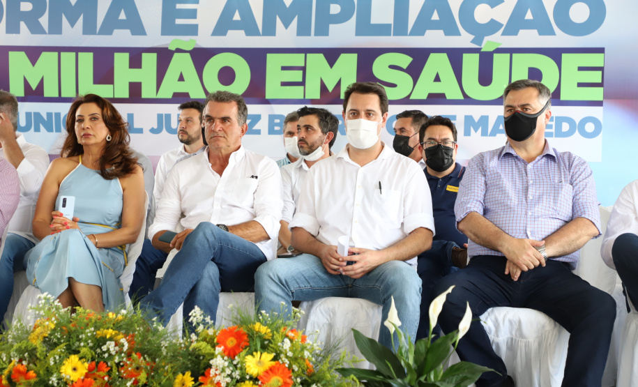 O governador Carlos Massa Ratinho Junior inaugurou nesta sexta-feira (17) o novo Hospital Juarez Barreto, no município de Faxinal, no Vale do Ivaí, após obras de ampliação. - Faxinal, 17/12/2021 - Foto: Ari Dias