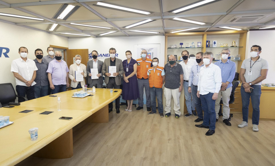 Sanepar, Simepar e IAT firmam convênio que amplia monitoramento dos recursos hídricos