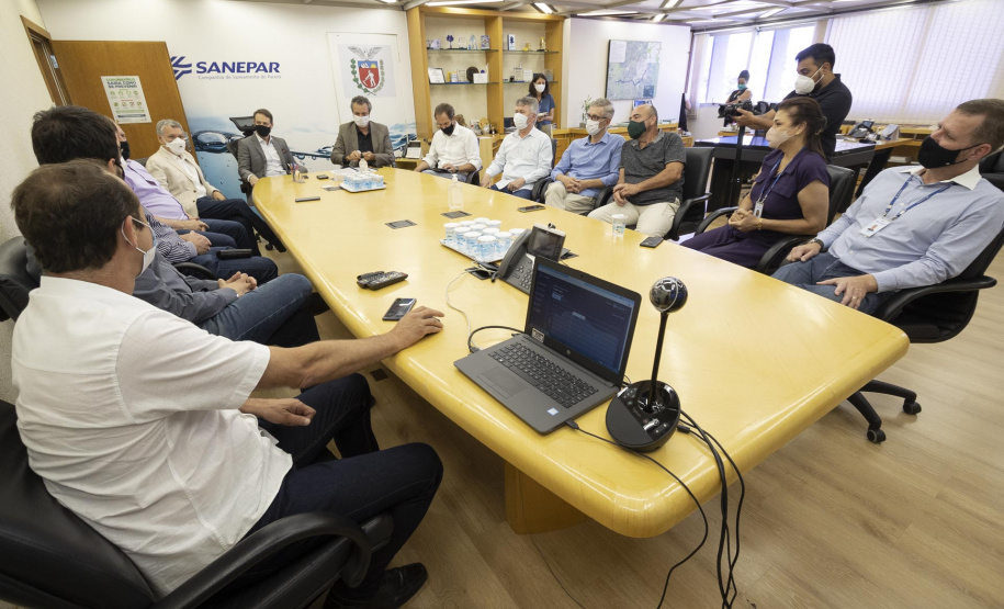 Sanepar, Simepar e IAT firmam convênio que amplia monitoramento dos recursos hídricos