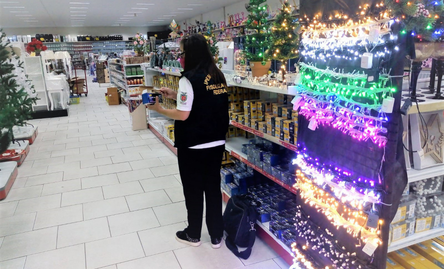 Ipem-PR fiscaliza mais de 59 mil itens mais procurados no Natal