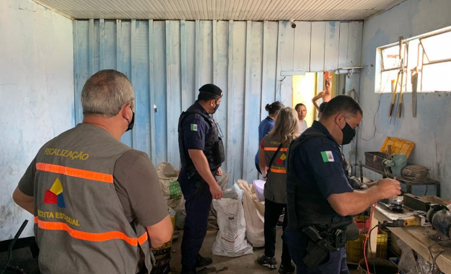 A Delegacia Regional da Receita Estadual de Ponta Grossa deflagrou nesta segunda-feira (13) a operação “Ferro-Velho II” que teve como objetivo coibir a receptação de fios de cobre e metais metálicos furtados na região dos Campos Gerais. - castro, 13/12/2021