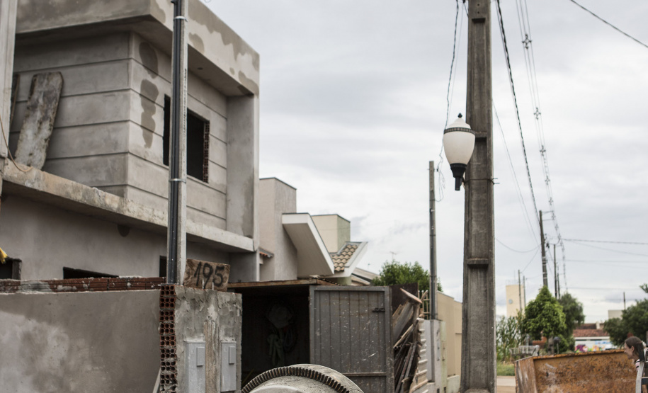 A maior parte dos acidentes com eletricidade acontece na construção civil e em áreas rurais