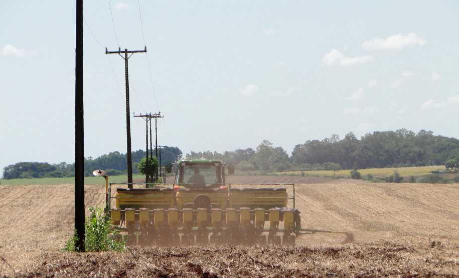 A maior parte dos acidentes com eletricidade acontece na construção civil e em áreas rurais
