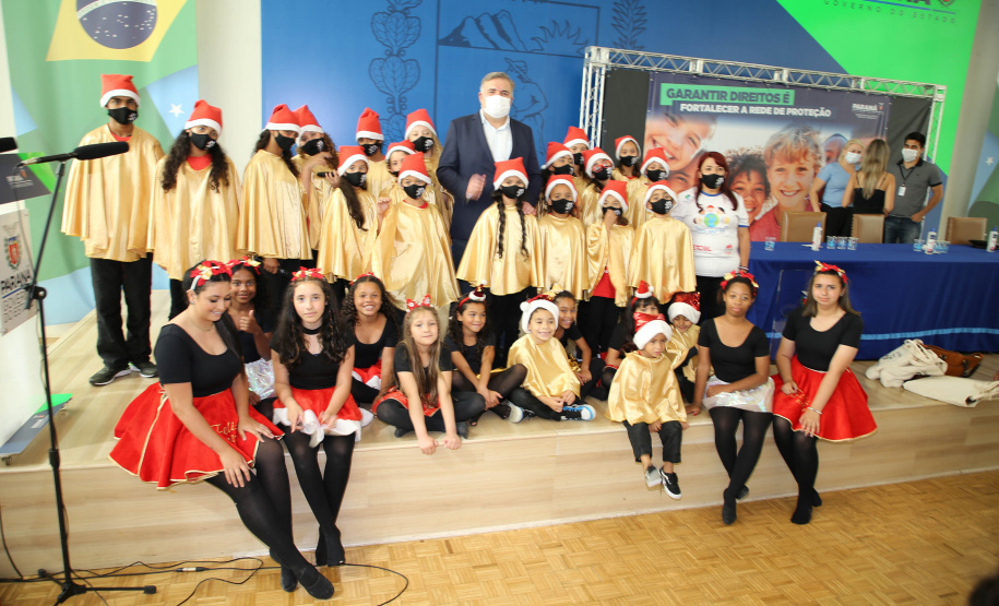 Nos 30 anos do Cedca, conselheiros tutelares do Paraná recebem kits de trabalho para melhorar condições de serviço